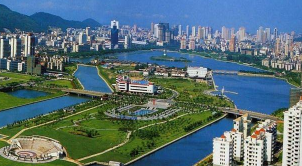厦门白鹭洲公园好玩吗?